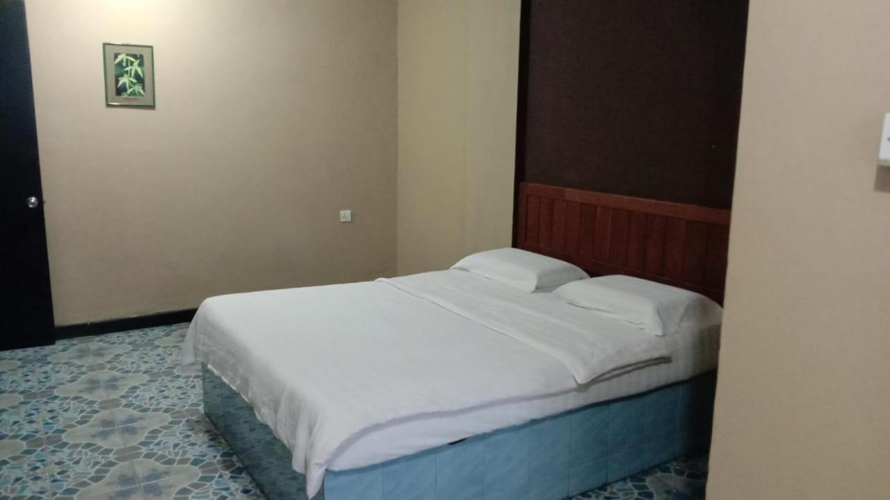 Tabin Lodge Budget Stay Лахад-Дату Экстерьер фото